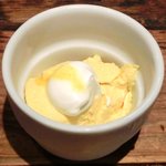 スパイスカフェ - ペアカレーランチ 1350円 のマンゴームース