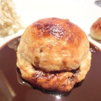 ヴァリノール - ランチコース 3234円 のミートパイ