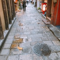 本湖月 - 法善寺横丁石畳み