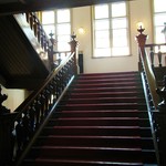 カフェ・ド・シベール（文翔館内） - 中の階段もエエ感じ。