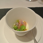 リストランテ カノフィーロ - 甘エビとスナップエンドウ、羊乳のフロマージュブラン