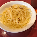 スパ＆ゴルフリゾート久慈 - 6月1日〜7月15日まで  イタリアンフェアで 提供されている  パスタが 濃厚で 美味しい♪ 目の前で チーズの 塊の中で  パスタを絡めてくれます！