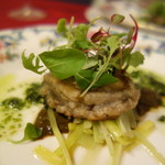 シャテール - 宮城産鮑のポワレ　海藻バターのソース