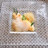 レストランアビエント - 前菜 白身魚のカルパッチョ仕立て 人参のムース添え 柚子風味のピグレット