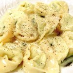 ラ スフォリーナ - メニューピッコロ<平日限定> 1400円 のリコッタチーズとほうれん草を詰めたトルテッローネ