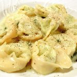 ラ スフォリーナ - メニューピッコロ<平日限定> 1400円 のリコッタチーズとほうれん草を詰めたトルテッローネ