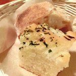 ラ スフォリーナ - メニューピッコロ<平日限定> 1400円 のフォカッチャ