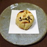 インド料理 想いの木 - しあわせ香るチーズナン プロボローネの香り