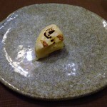 インド料理 想いの木 - しあわせ香るチーズナン プロボローネの香り