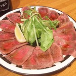 炭火串焼 初代バッジョ - (週替り)牛たたき