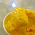 Gelato Fresco - ところどころマンゴー果肉も入っているかのような新鮮な美味しさも感じられたこともあり、夜間であっても人気に満ちたクールスポットでした。