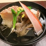銀座 小十 - 鯛，舞茸，にゅうめんのお椀
