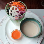 薔薇絵亭 - ランチのサラダ・スープ