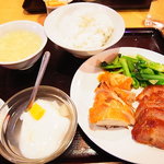 杜記　海鮮火鍋菜館 - 焼物２種定食（チャーシューと蒸焼鶏）