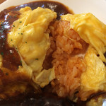 洋食の藤 - 戴く前に中を拝見