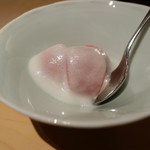 寿しの吉乃 - フルーツトマト玉葱ソース