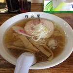青竹手打ラーメン 日向屋 - ラーメン、600円。