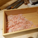 寿しの吉乃 - 手で削ったおかか
