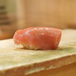 東麻布 天本 - 中トロ