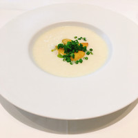 ポンドールイノ - 前菜 じゃがいもの冷製クリームポタージュ