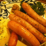 ミロンガ・ヌオーバ - ソーセージの盛り合わせ