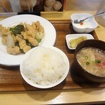 苗老太 - 豚肉の塩山椒炒め定食