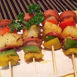 APERO BAR & LOUNGE - 1707_APERO BAR&LOUNGE -ワイン倶楽部-_Spanish Skeweers@40,000Rp(スペイン風ソーセージ串) 