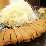 牛ロースカツ膳並1382円 130グラム