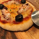 大衆アメリカン肉酒場 サニーデイズ - ピザ