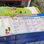 Coco Fresh Tea & Juice - メニューも色々とあるので目移りしてしまいます。