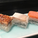 稲城 ヨロシク寿司 - 本ます、小鯛、穴子の押し寿司