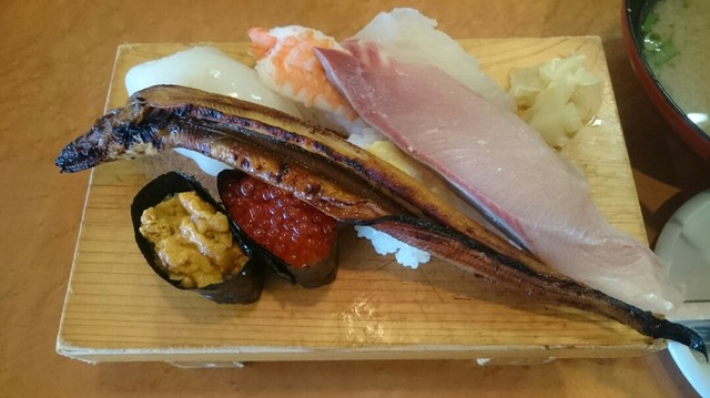 ネタの大きさが印象的なジャンボ寿司 By たけひこ ブロガー 力寿司 ちからずし 神代 寿司 食べログ