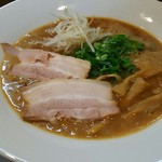 ラーメン豚の助 - どろらーめん