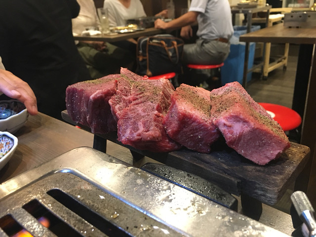 焼肉ここから 八重洲口店>