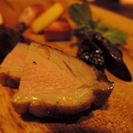 バー クラスター - 燻製の香りがフワッと立ち上り、やったら食欲出た。