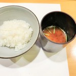 新ばし 星野 - ご飯と赤出汁
