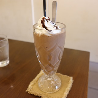 カフェ エストレア_0