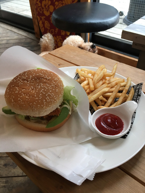 江の島どん★2 Double Doors NAVY Reservation - Shichirigahama/Californian