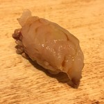 鮓 きずな - 淡路の昆布締めカワハギと肝