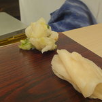 千成寿司 - ガリは酸味強でむせました(笑)