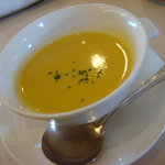 タベルナ・ピノリ - 色んな野菜が溶け込んだポタージュスープ