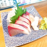 魚河岸酒場 FUKU浜金 - ハマチ刺身 680円
