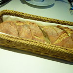 レストラン リューズ - バゲットどっかーん