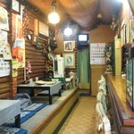 Resutoranyasuhiro - 入口付近からの店内風景