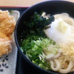 讃岐うどん 源八 - ぶっかけうどん＋とり天