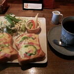クリフネ - ピザトーストセット
