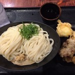 讃岐うどん大使 東京麺通団 - ざる大410円+半熟玉子天+海老天+げそ天