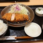 Tonkatsu Wakou - 伊達ざくらロースカツご飯