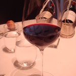 ア・ニュ ルトゥルヴェ・ヴー - グラスワイン（赤）：クローズエルミタージュ2007（￥1,200）