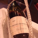 ア・ニュ ルトゥルヴェ・ヴー - グラスワイン（赤）：クローズエルミタージュ2007（￥1,200）